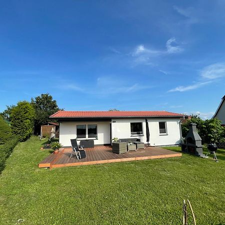 Bungalow Am Wreecher See Путбус Екстериор снимка
