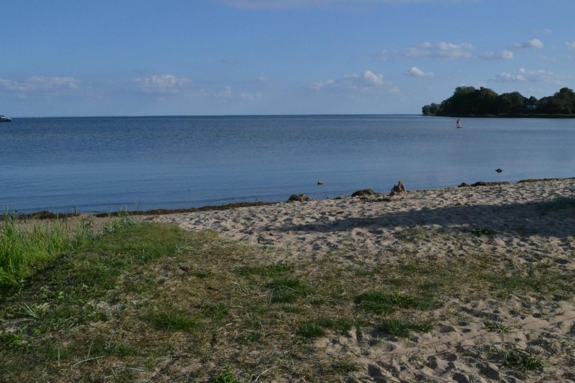 Bungalow Am Wreecher See Путбус Екстериор снимка